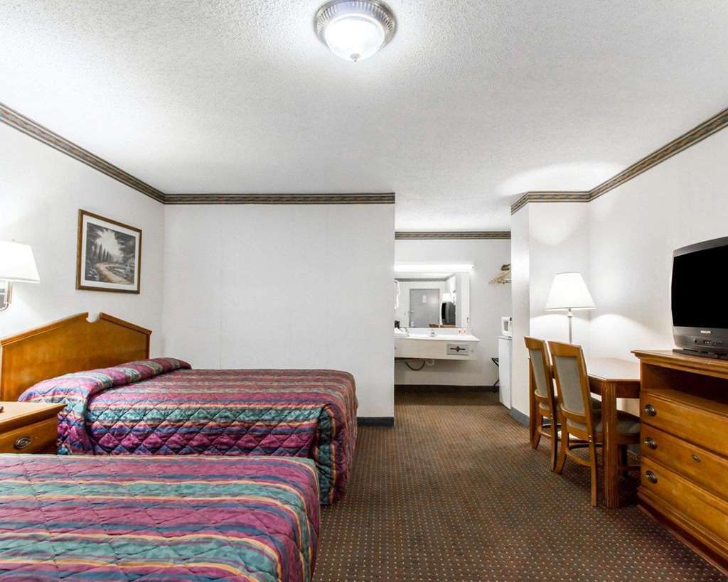 Americas Best Value Inn Opelika Rum bild